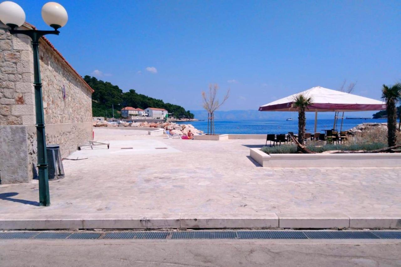 Holiday House With A Parking Space Svirce, Hvar - 17682 Vrbanj Luaran gambar
