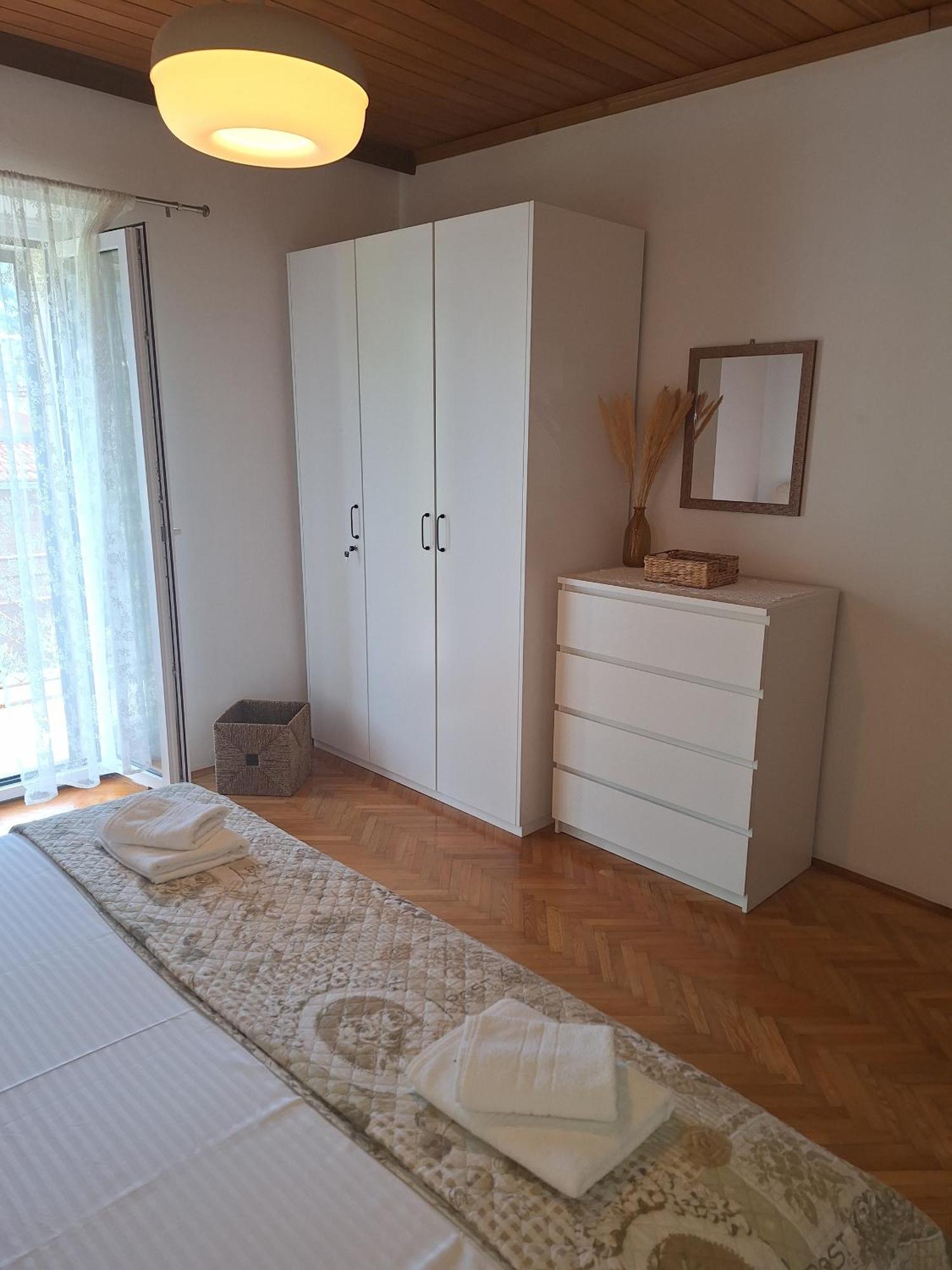 Holiday House With A Parking Space Svirce, Hvar - 17682 Vrbanj Bilik gambar