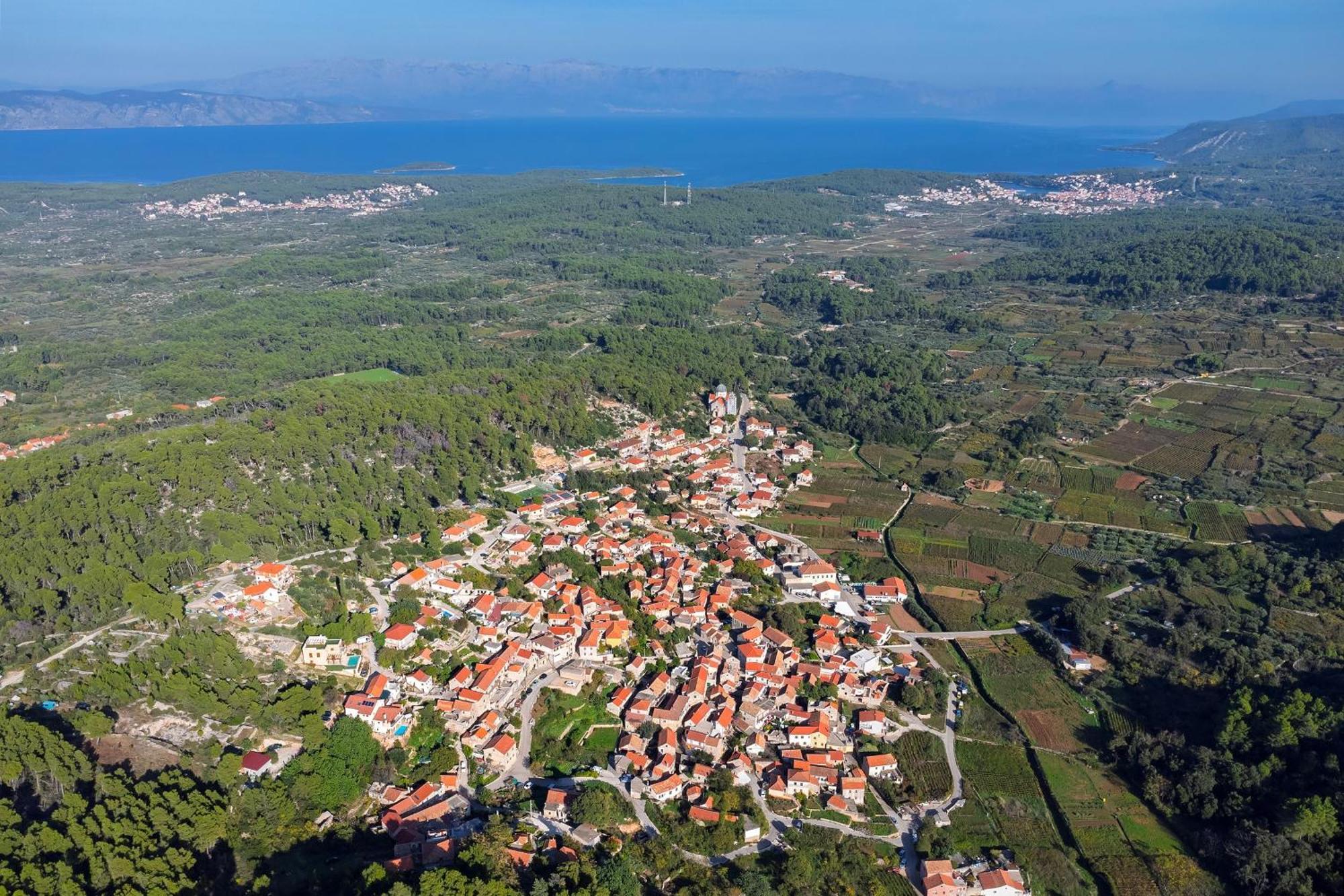 Holiday House With A Parking Space Svirce, Hvar - 17682 Vrbanj Luaran gambar